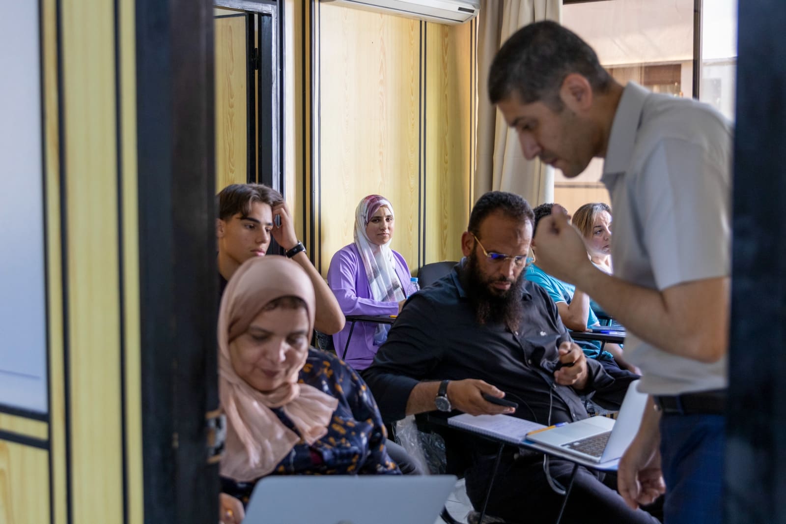 Dr. Badawi Abdalsalam during a conference session